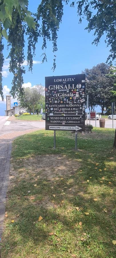 Casa Mirella - Appartamento Zona Bellagio Magreglio Zewnętrze zdjęcie
