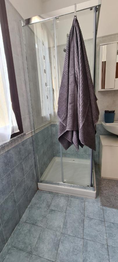 Casa Mirella - Appartamento Zona Bellagio Magreglio Zewnętrze zdjęcie