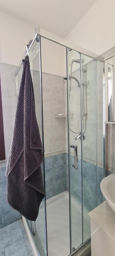 Casa Mirella - Appartamento Zona Bellagio Magreglio Zewnętrze zdjęcie