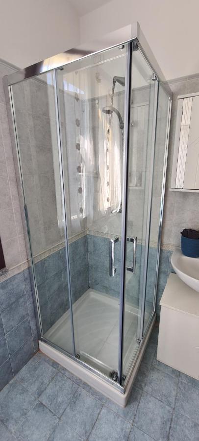 Casa Mirella - Appartamento Zona Bellagio Magreglio Zewnętrze zdjęcie