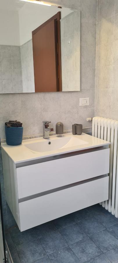 Casa Mirella - Appartamento Zona Bellagio Magreglio Zewnętrze zdjęcie